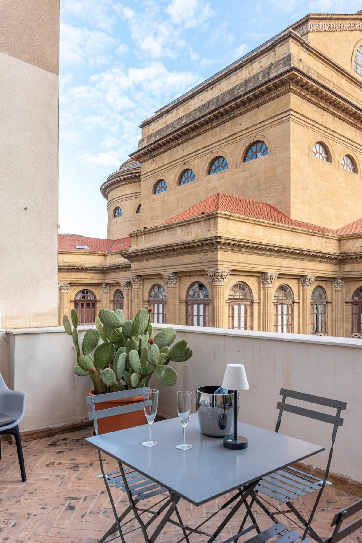 La Terrazza Sul Massimo Apartment Palermo Exterior photo